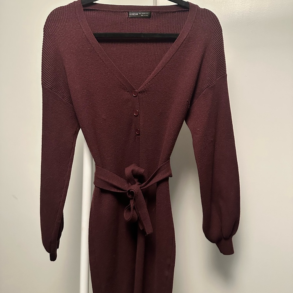 SHEIN Deep Red V-Neck Knit Top